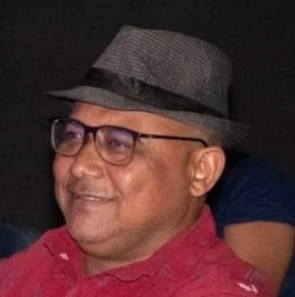 المخرج الكبير أحمد خليفة