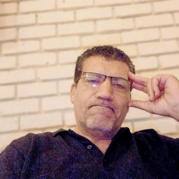 الكاتب الكبير إيهاب وهى