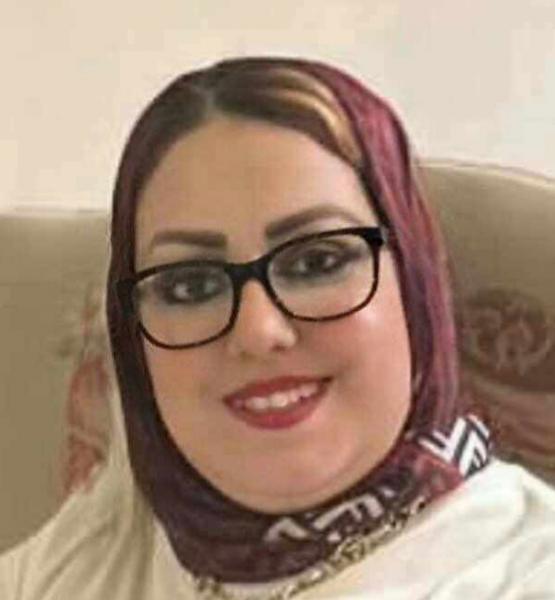الكاتبة الصحفية منى عثمان