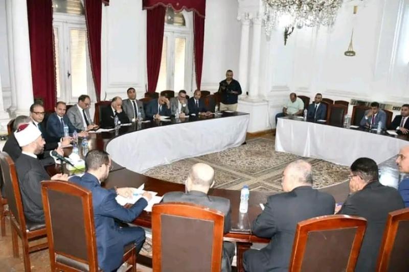 وزير الأوقاف يستقبل رؤساء تحرير الصحف والمواقع الإخبارية المختلفة