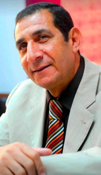 الكاتب الصحفي الكبير تهامى منتصر