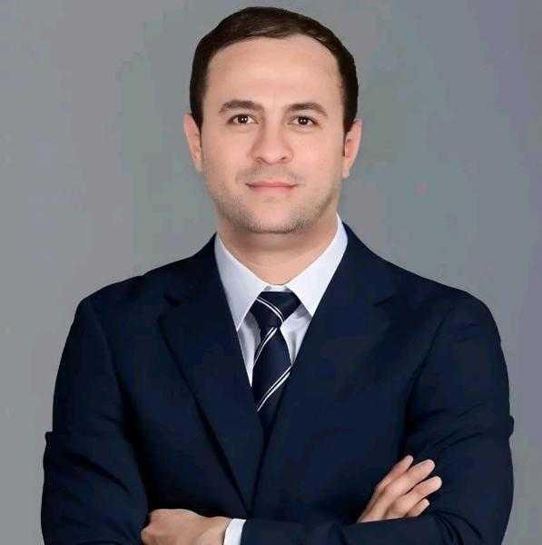 الكاتب الكبير شحاتة زكريا