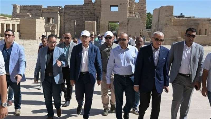 جانب من جولة الدكتور مصطفى مدبولي بمعبد