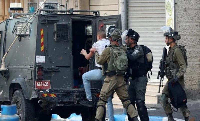 اعتقال الفلسطينيين