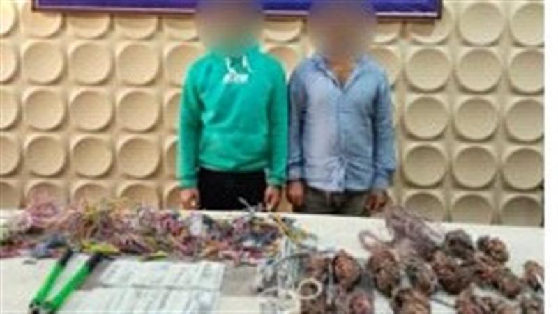 المتهمين والمضبوطات