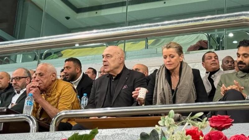 جروس فى مقصورة مباراة الزمالك والمصرى