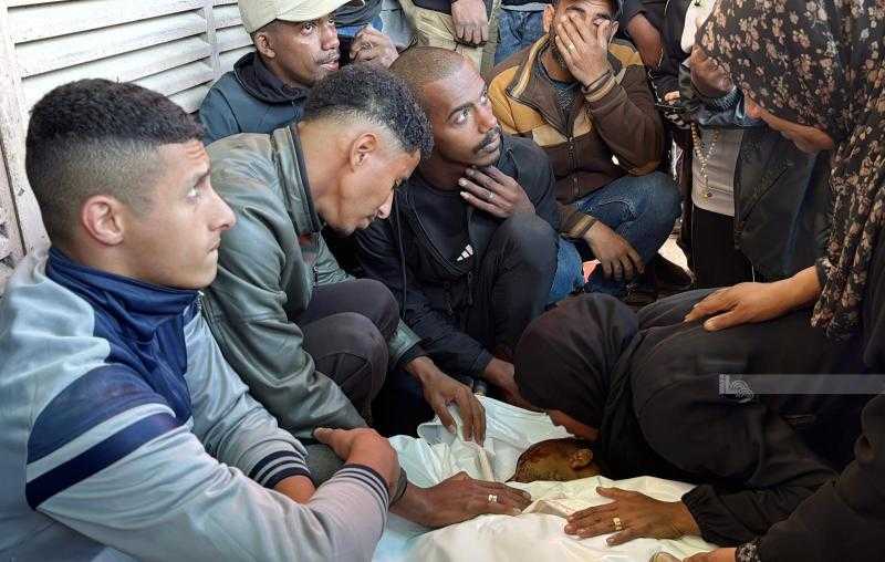 7 شهداء إثر قصف الاحتلال منزلا بحي الزيتون شرق غزة