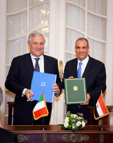 مشاورات سياسية بين مصر وإيطاليا بالقاهرة