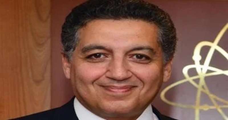 السفير عمر عامر