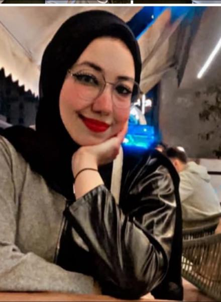 الكاتبة زهرة محمد