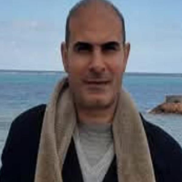 ألكاتب الكبير محمد دياب