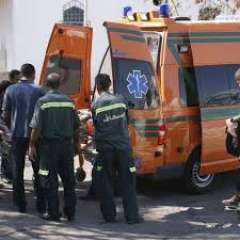إصابة 23 عاملاً في انقلاب سيارة ربع نقل بالمنيا