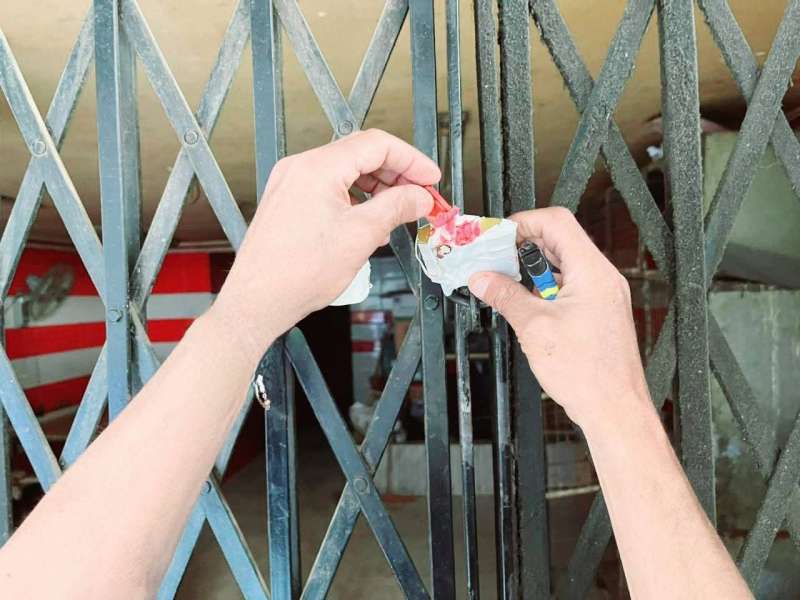 تشميع محل مخالف أرشيفية
