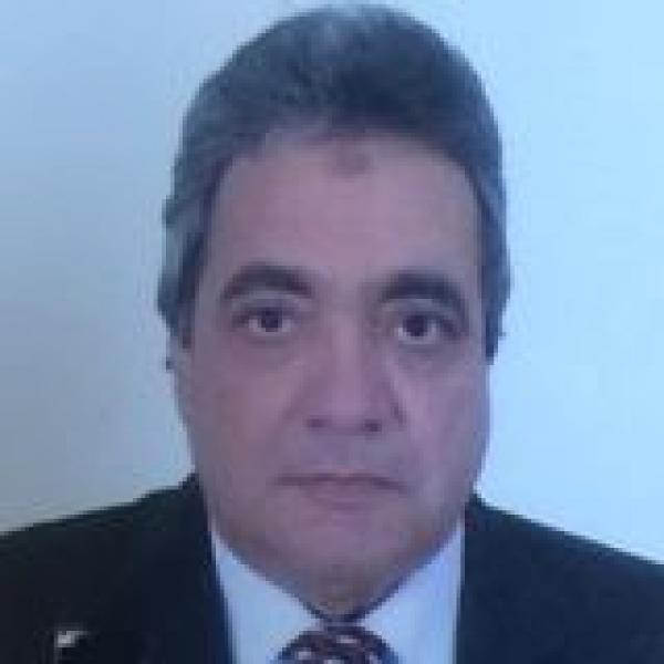 الكاتب الكبير محمد الطواب