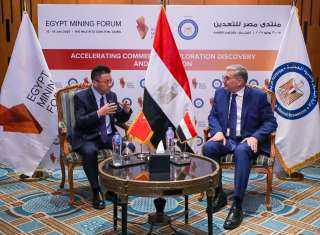 وزير البترول يلتقي وفد ”آسيا بوتاش” الصينية لبحث فرص الاستثمار في قطاع التعدين المصري