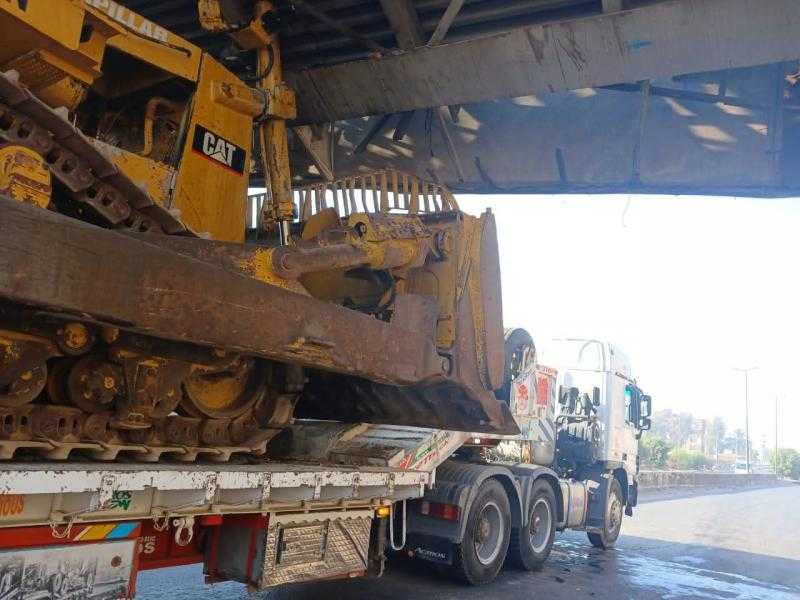 الهيئة العامة للطرق والكباري تنفي حدوث انهيار لأحد كباري المشاه بطريق بنها القاهرة الزراعي