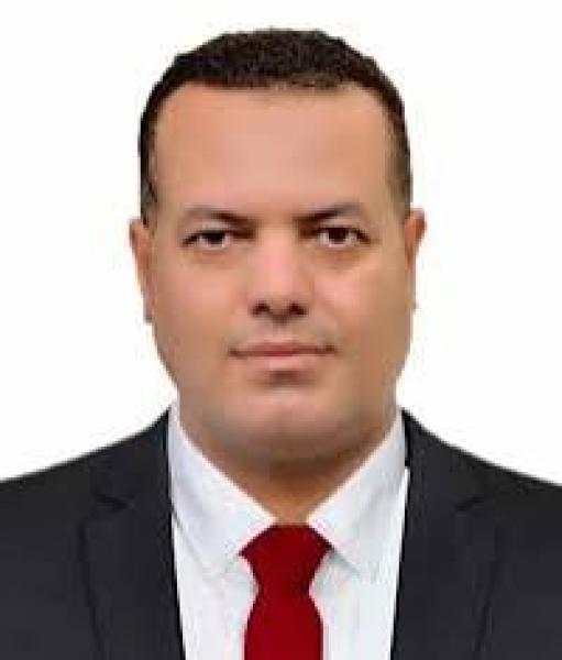الكاتب الكبير عصام أبوبكر 