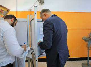 وزير البترول والثروة المعدنية يُدلي بصوته في انتخابات مجلس الشيوخ