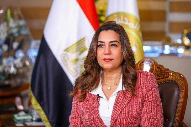 وزيرة التنمية المحلية تعتمد حركة محلية محدودة تتضمن 12 سكرتير عام وسكرتير مساعد في 10 محافظات