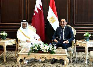 رئيس الوزراء يلتقي نظيره القطري لبحث مجالات التعاون المشترك