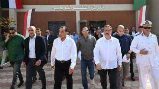 رئيس الوزراء يتفقد مجمع خدمات المواطنين ”المركز التكنولوجي” بقرية شمّا بالمنوفية