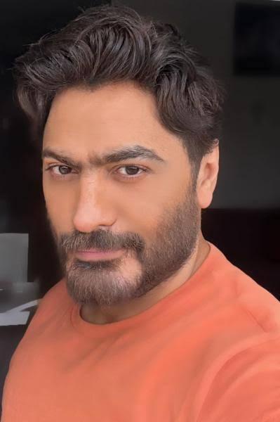 تامر حسني