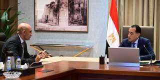 رئيس الوزراء يلتقي وزير التربية والتعليم والتعليم الفني لاستعراض عددٍ من ملفات... رئيس الوزراء يلتقي وزير التربية والتعليم والتعليم الفني لاستعراض عددٍ من ملفات عمل الوزارة