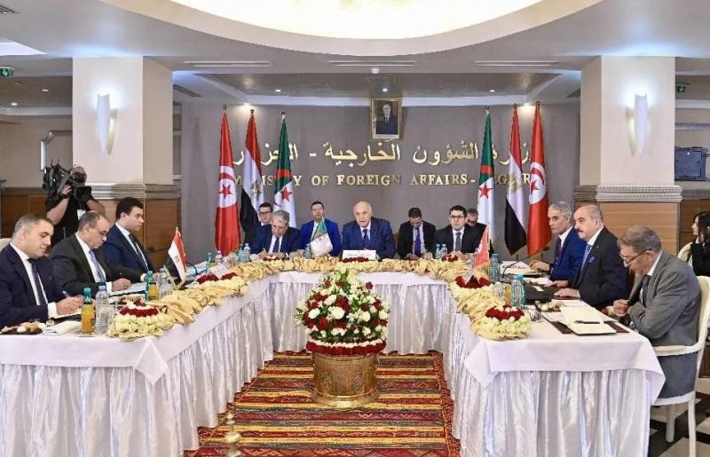 بيان مشترك للجزائر ومصر وتونس بشأن أزمة ليبيا