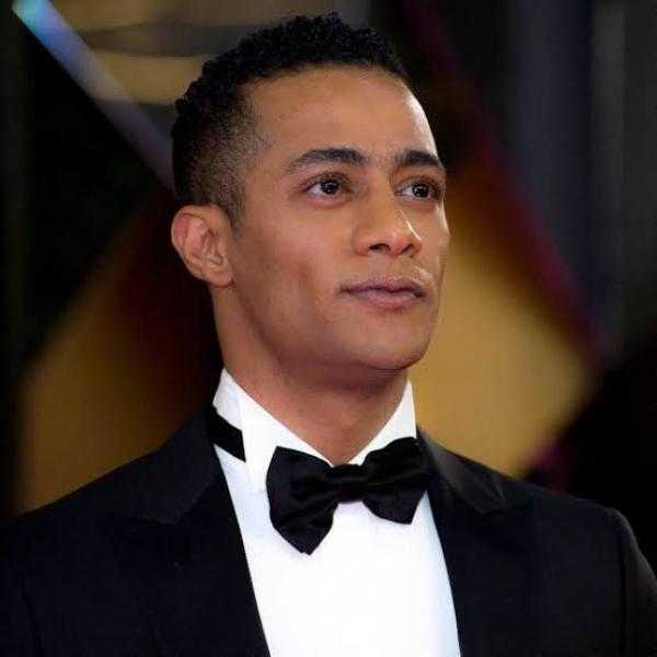 اصعب 24 ساعة فى حياة محمد رمضان .. وفاة والده وحكم بحبسه