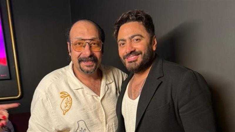 محمد ثروت يوجه رسالة دعم لـ تامر حسني