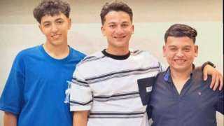 جنازة مهيبة لثلاثة شباب لقوا مصرعهم في حادث مأسوي