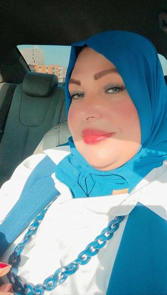 الكاتبة الصحفية الكبيرة حنان الليمونى 