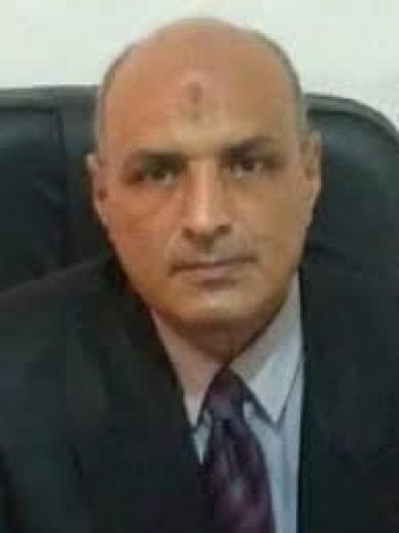 ياسر فراويلة يكتب  : ثومه بطعم السرسجيه