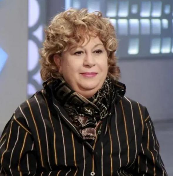 سمية الالفى 