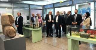 رئيس الوزراء يتابع العمل بالمطارات المصرية والوقوف على مستوى الخدمات المقدمة للمسافرين وجهود التطوير والتحديث