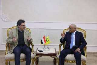 وزير الثقافة يلتقي محافظ شمال سيناء لبحث برنامج فعاليات احتفالية اختيار المحافظة عاصمة للثقافة المصرية 2026