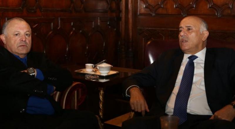 هانى ابو ريدة وجبريل الرجوب 