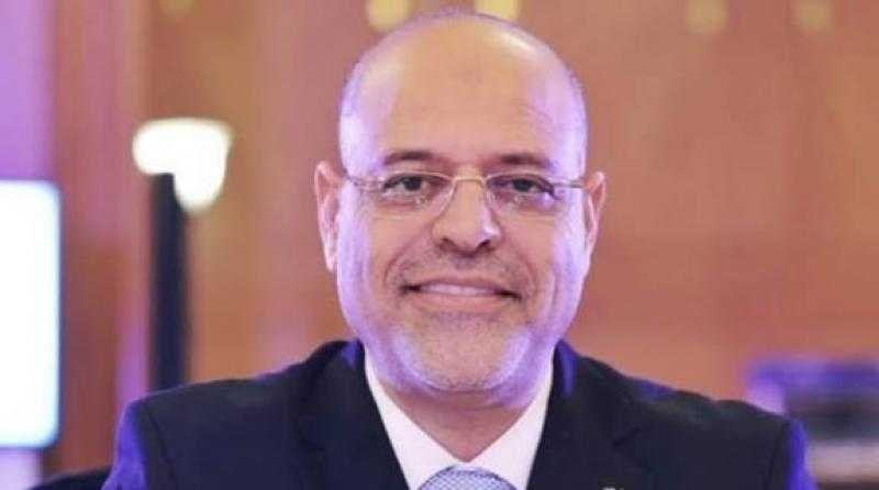 وزير العمل يعلن موعد إجازة القطاع الخاص بمناسبة عيدى 25 يناير والشرطة