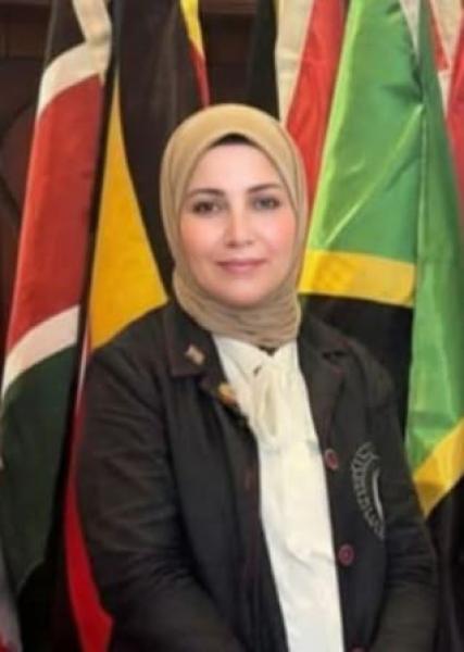 الكاتبة سماح عزام 