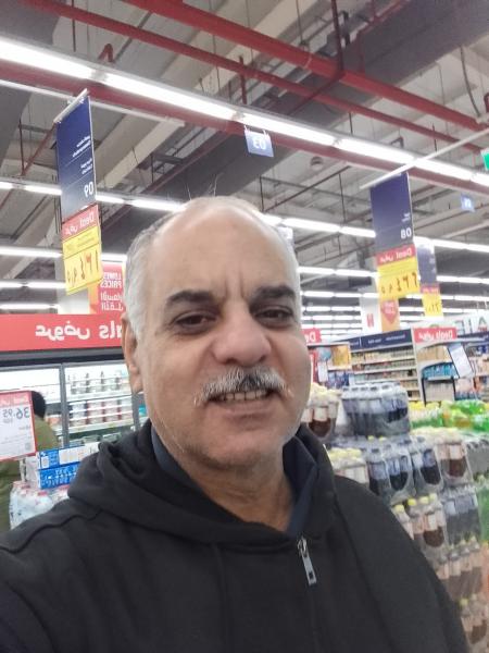 الكاتب الكبير حسين السمنودى 