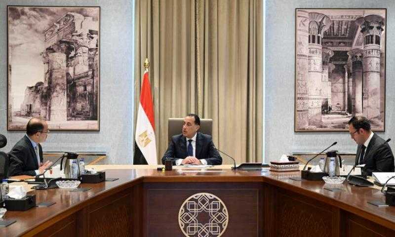 رئيس الوزراء يبحث مع وزير المالية تطورات المراجعة الجارية مع صندوق النقد الدولي