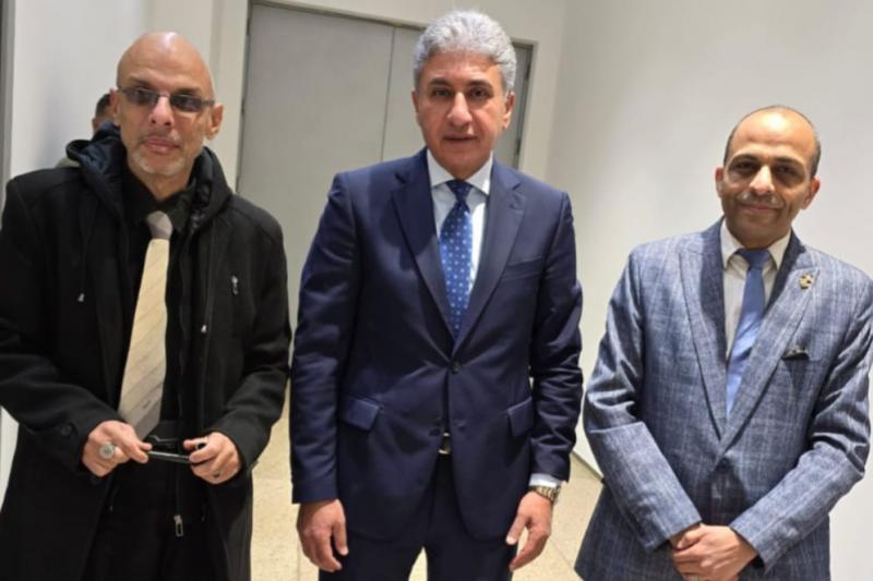 نقيب عام السياحيين والأمين العام يهنئان وزير السياحة والآثار 