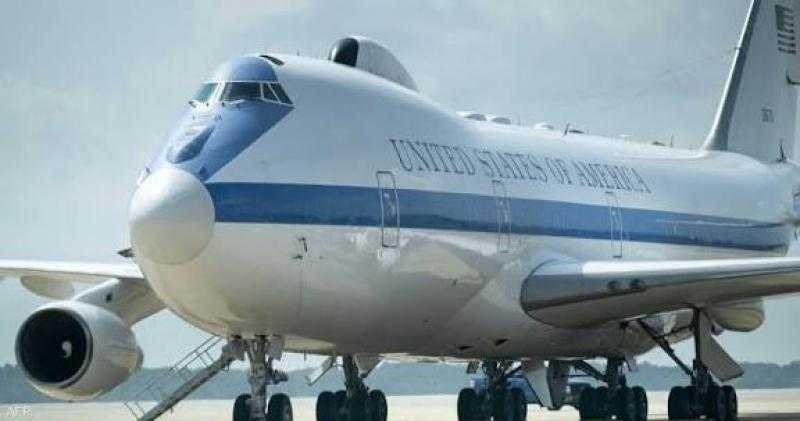 طائرة يوم القيامة تصل واشنطن قبل خطاب ترامب السنوي أمام الكونجرس