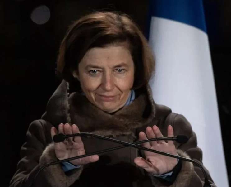 وزيرة القوات المسلحة الفرنسية كاثرين فوتران