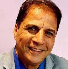 عبدالنبي عبدالستار يكتب : نزار قباني....شكل وجدانى