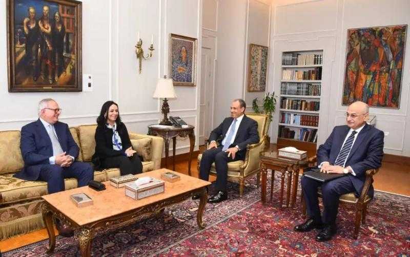 وزير الخارجية يلتقي وزيرة التضامن الاجتماعي ورئيس منظمة تضامن الشعوب الأفروآسيوية
