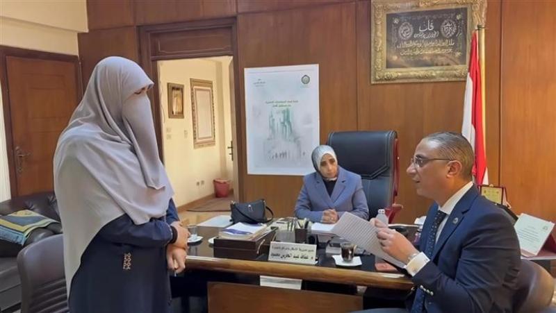 جانب من زيارة المحافظ