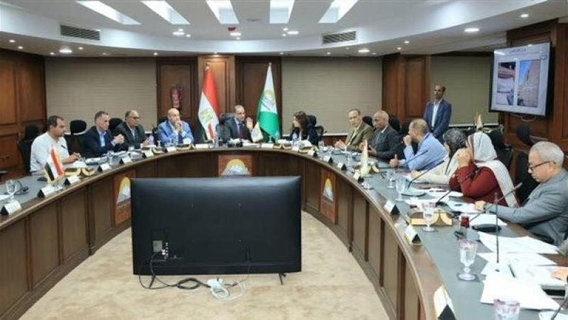 محافظ الجيزة: قرارات حاسمة ضد مخالفات البناء والتعديات