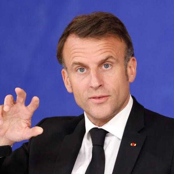 ماكرون يدعو لوقف إطلاق نار شامل يشمل لبنان خلال محادثات إيران وأمريكا