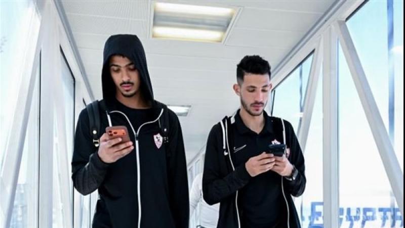 الزمالك في المطار 